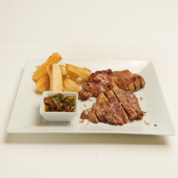 SECRETO IBÉRICO CON YUCA